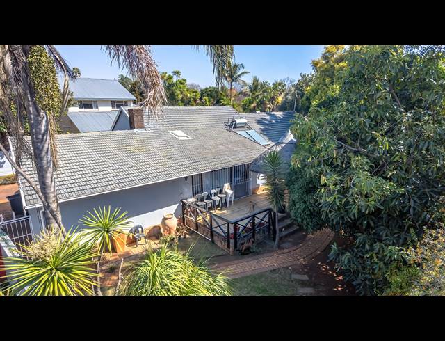 3 BEDROOM HOUSE FOR SALE IN MONTGOMERY PARK